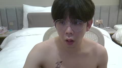 imlowerlife online show from February 2, 3:21 am