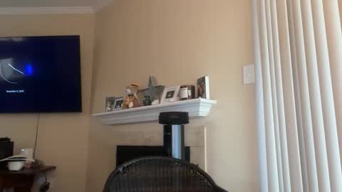 Inmate1993 online show from November 6, 4:21 pm