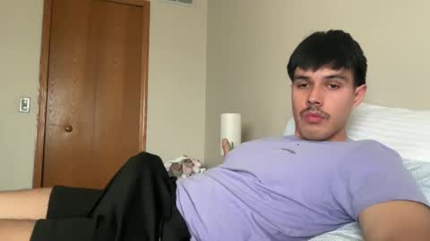 Lucas online show from March 5, 8:44 pm