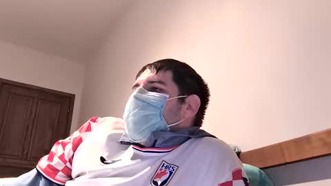 iplaywithu221 online show from November 17, 5:05 pm