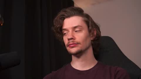 Sam online show from April 2, 4:48 pm