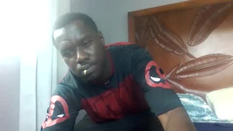 islandbey242 online show from May 18, 3:28 pm