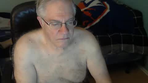 islesman22 online show from February 25, 10:26 am