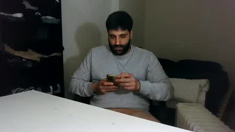 Snapshot of italianboybcn chatting on January 18, 8:51 pm italianboybcn online show from January 18, 8:51 pm