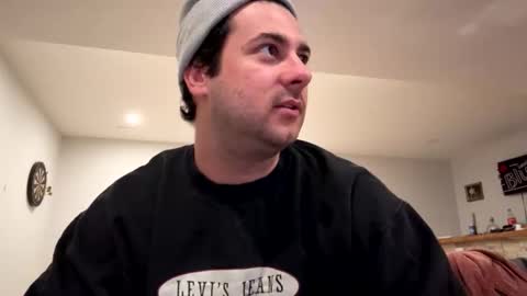 italianladd online show from October 30, 6:48 am