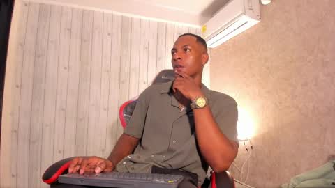 itanxfor online show from November 30, 1:57 pm