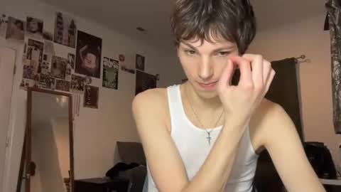 Rowan online show from October 21, 1:20 am