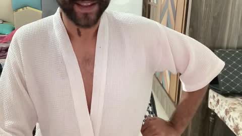 Raje online show from November 16, 3:47 pm