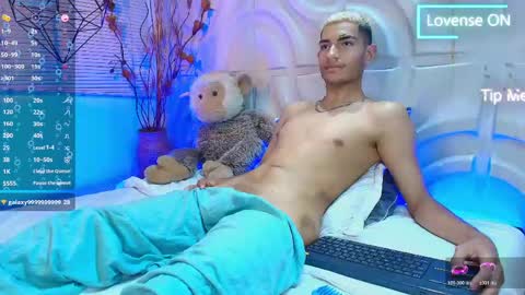 itszairen online show from April 13, 9:32 am