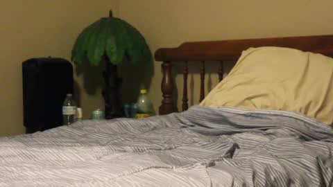 iwhitesmurf online show from November 10, 6:40 am