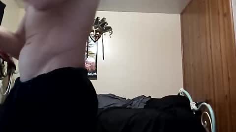 iyzyoatnzmlz online show from February 12, 10:38 pm