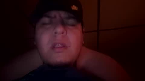 izak101 online show from April 2, 10:56 am