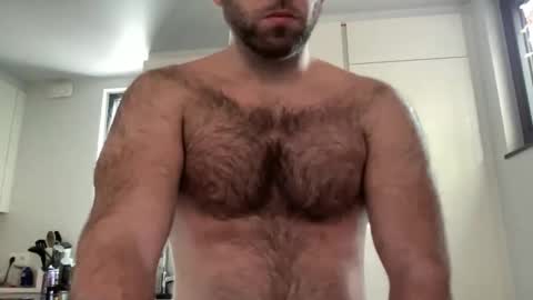 Izylduur online show from November 3, 8:51 am