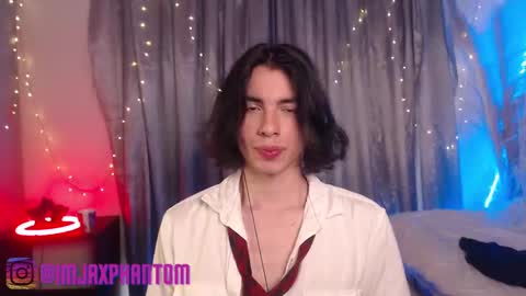 Hey im Jaxxxon check my info     online show from February 20, 5:18 pm