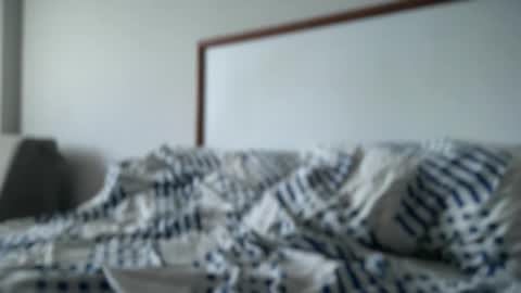 j_acquassanta online show from January 1, 4:39 pm