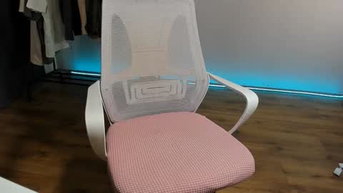 Danny online show from December 16, 7:54 pm