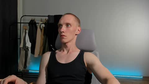 Danny online show from December 15, 9:09 pm