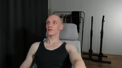 Danny online show from February 24, 4:38 am