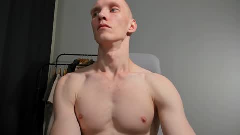 Danny online show from December 6, 5:44 pm