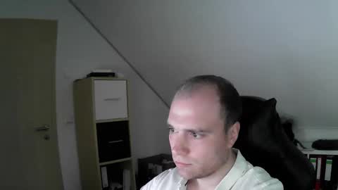 here4y online show from October 12, 8:52 am