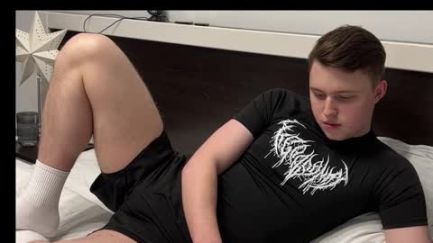 j_lyle_x online show from January 18, 6:21 pm