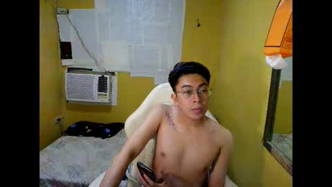 jack_frost25 online show from February 8, 8:31 am