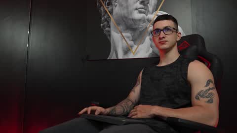 Jackson Olsen online show from November 18, 8:55 pm