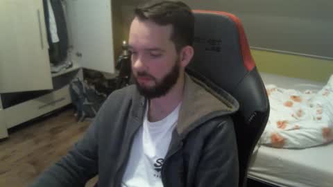 Jack online show from November 6, 4:21 pm