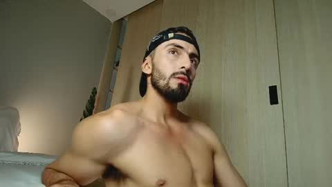 jacob__adams online show from April 10, 12:39 am