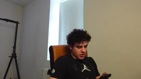 JACOB DEVON online show from March 12, 7:49 am