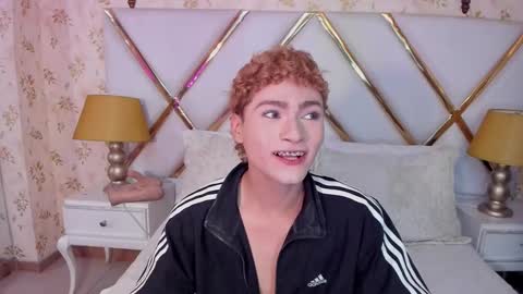 jacobrusso online show from February 6, 8:06 pm