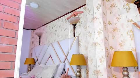 jacobrusso online show from February 20, 5:04 am