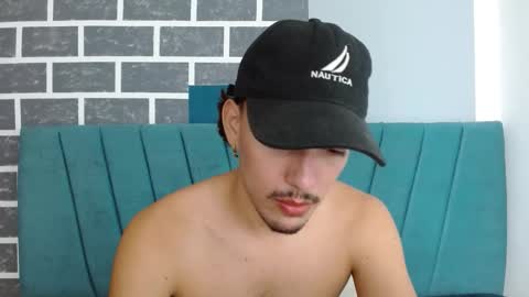 jake_laraxxx online show from September 11, 6:29 pm