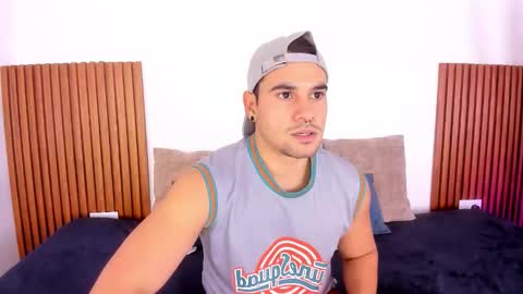 Jake  online show from December 16, 3:35 am