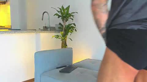 Jake Orthega online show from February 5, 12:45 pm