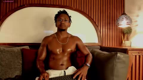   online show from November 19, 4:34 am