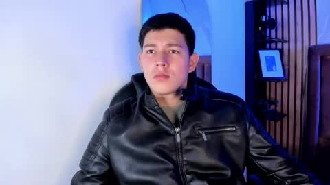 james_cr online show from May 20, 12:44 pm