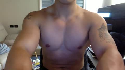 jamesmo820913 online show from September 11, 9:19 am