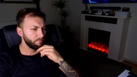 Robbie online show from February 3, 6:00 am