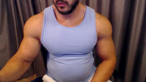 JaspherMscl online show from November 6, 3:09 am