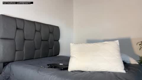 Javier online show from February 15, 8:50 pm