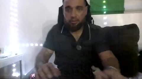 jay594025 online show from October 21, 7:11 am