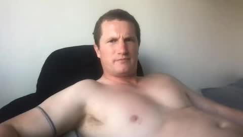 jaycup1989 online show from April 7, 9:48 pm