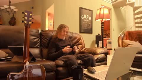 JDinEuless online show from January 4, 3:07 pm