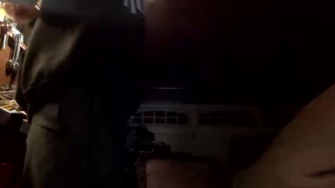 Snapshot of jdubba420 chatting on October 18, 8:19 am jdubba420 online show from October 18, 8:19 am