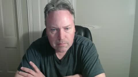 JE online show from March 1, 4:45 am