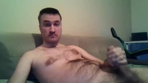 Snapshot of jebeni18 chatting on March 5, 5:29 pm somefucker6666 online show from March 5, 5:29 pm