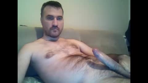 Snapshot of jebeni18 chatting on December 8, 4:07 pm somefucker6666 online show from December 8, 4:07 pm