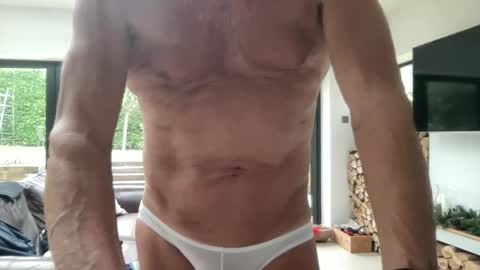 Sensual Jeeves online show from December 1, 1:25 pm