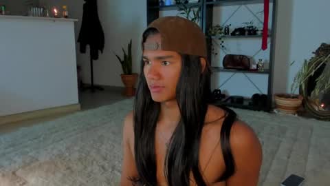jem roses3 online show from June 4, 3:23 am